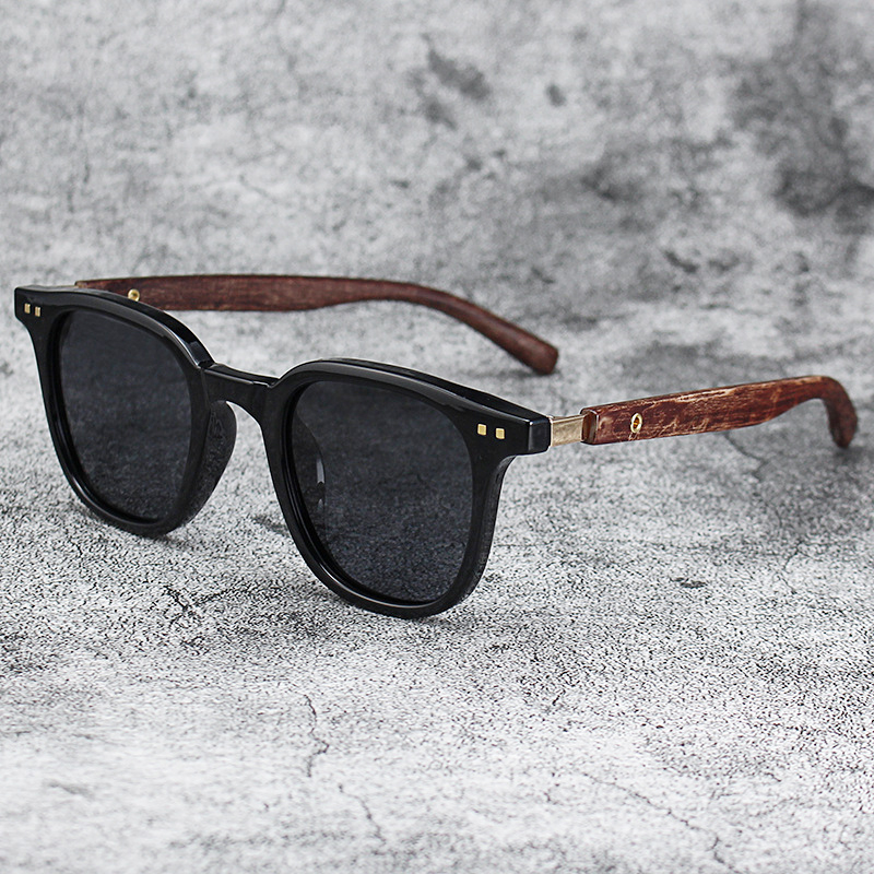 Vintage Fashion Brands - Trendige Herren-Sonnenbrille im Vintage-Stil mit Holzrahmen,