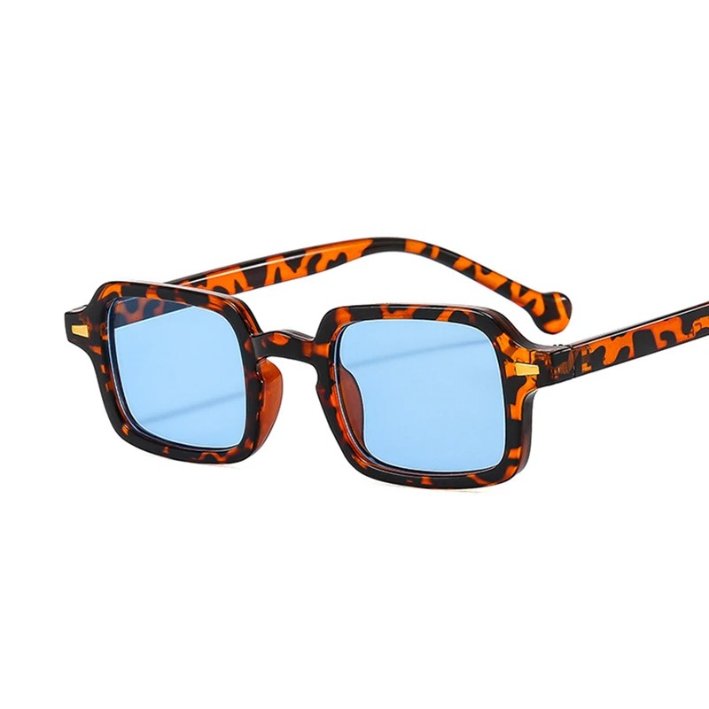 Luxuriöse Rechteckige Sonnenbr – Vintage Fashion Brands Bewertung und Preis