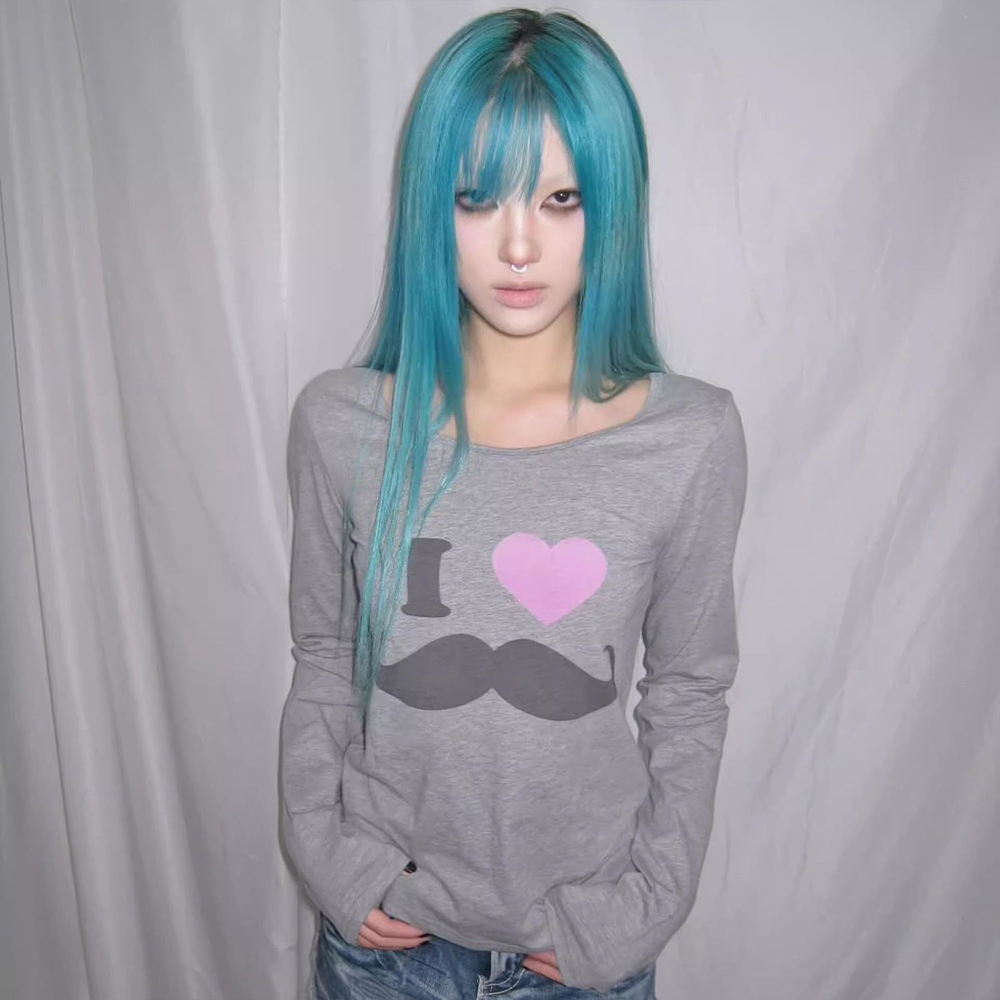 Japanisches Y2K-T-Shirt mit Ba – Vintage Flannel Shirt Bewertung und Preis